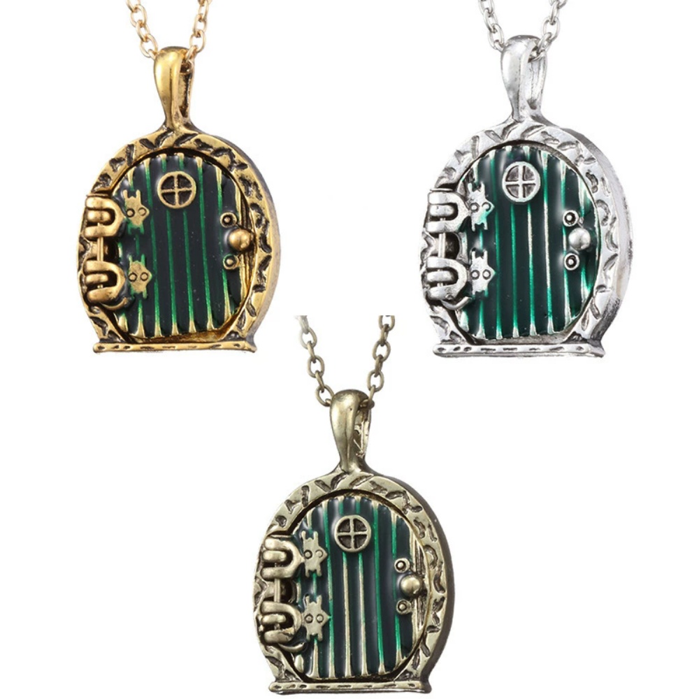 Vintage Fashion Houses - Movie Charm Green Door Locket Open