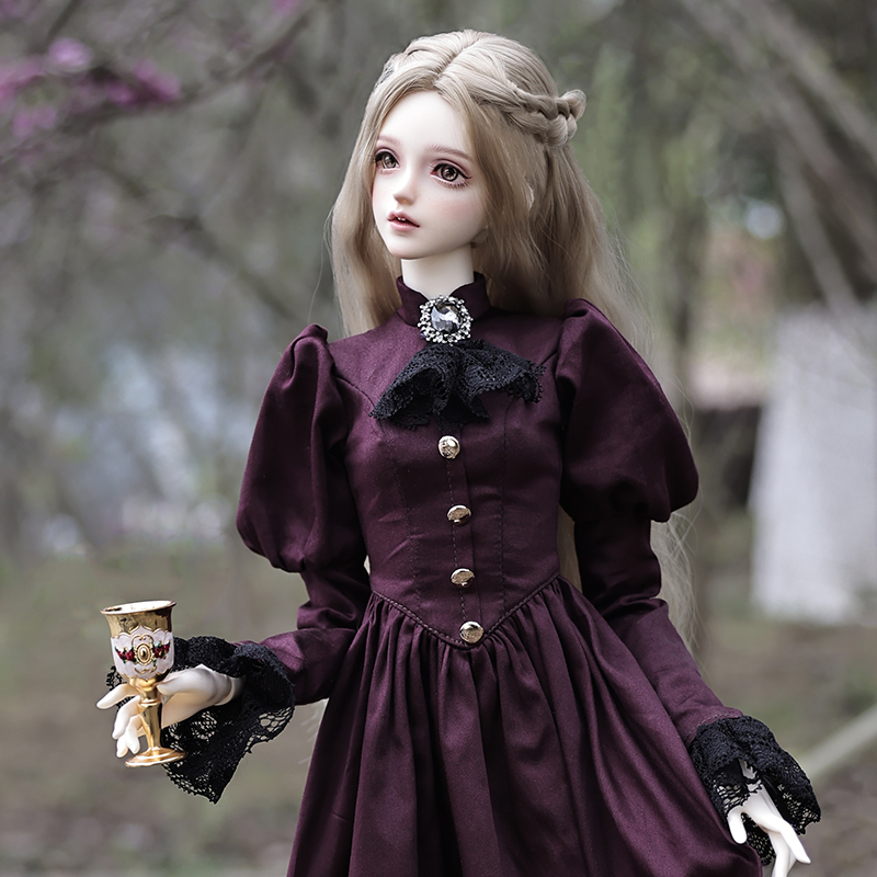 Vintage Fashion Dolls - Elina BJD Doll 1/3 Beautiful Elegant
