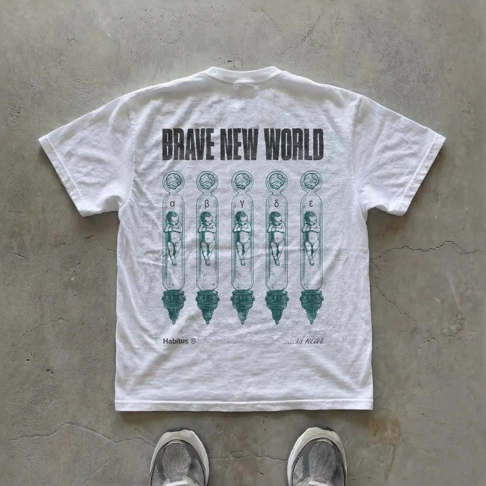 Brave New World T Shirt Aldous - Vintage Fashion Knitwear Book recension och pris