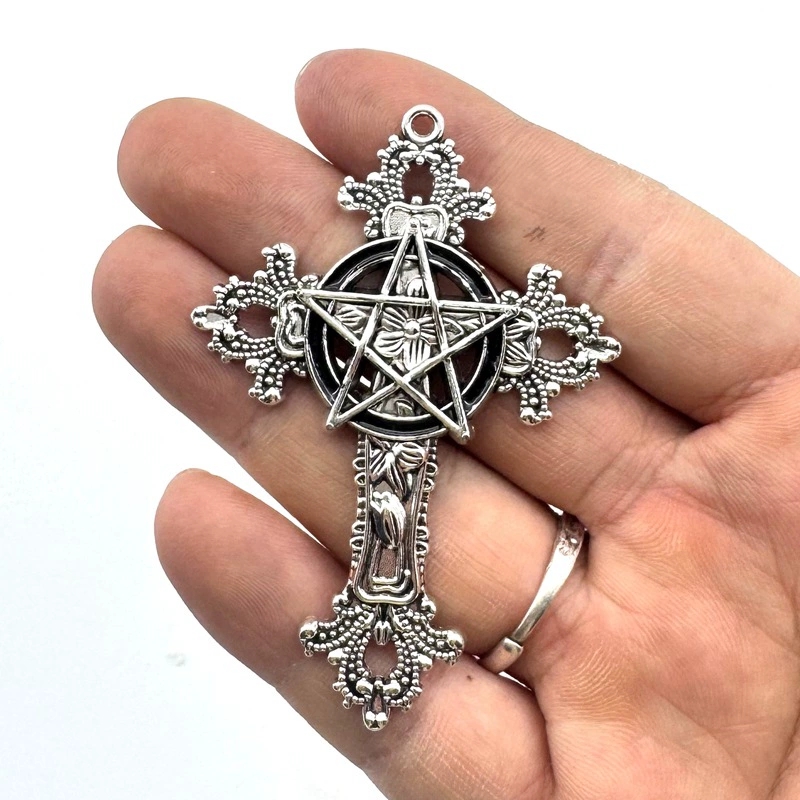 2pcs 30x15mm Gothic Big Cross  - Vintage Fashion Tumblr recension och pris