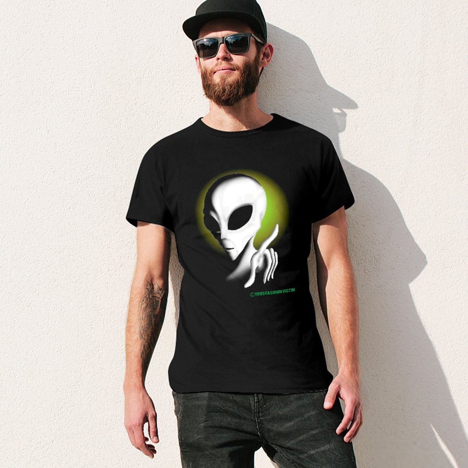 1995 ALIEN Vintage Glow In The - Vintage Fashion Victim recension och pris