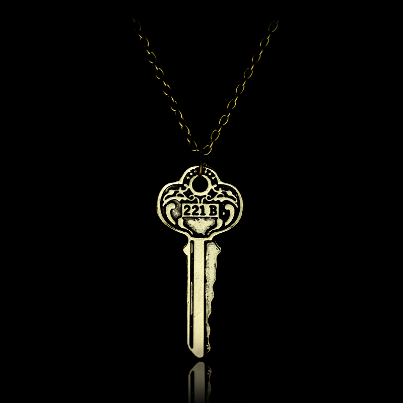 Sherlock 221b House Key Neckla - Vintage Fashion Houses recension och pris
